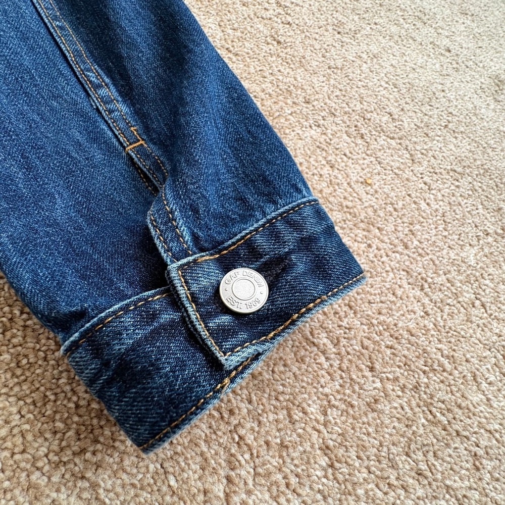 Gap Denim Jacket Ladies Large Tall Dark Wash Blue Cotton Trucker Jacket EUC - Picture 11 of 15